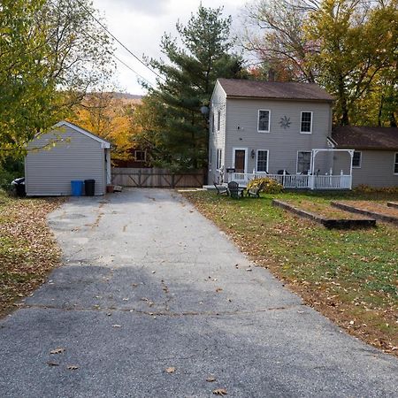 Sunnyside Home Near Sunday River, Black Mountain, Lakes And Hikes ランフォード  エクステリア 写真