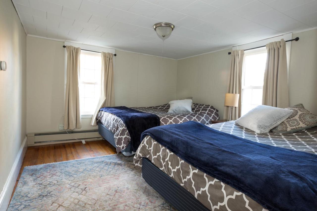 Sunnyside Home Near Sunday River, Black Mountain, Lakes And Hikes ランフォード  エクステリア 写真